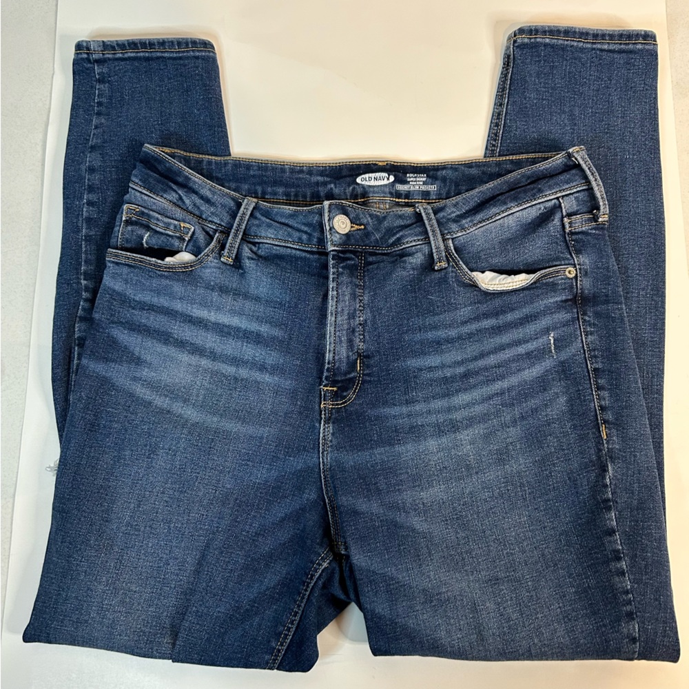 Old Navy Rockstar Super Skinny Jean